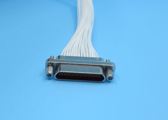 Steckverbinder der Serie J30J, rechteckige 51-Kontakte-Buchse mit Kabel für drahtlose Kommunikation