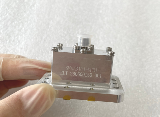 Wellenleiter-auf-Koaxial-Adapter mit Wellenleiter-Anschluss WR112 (BJ84) auf SMA-Buchse, End-Lauchfrequenz 6,57 GHz ~ 9,99 GHz