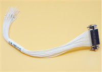 15 Pins Goldbeschichtung J30J Mikro-Rechteckverbindung Männlicher Stecker mit Drahtlänge 50cm/500mm Verwendung für die Elektronikindustrie